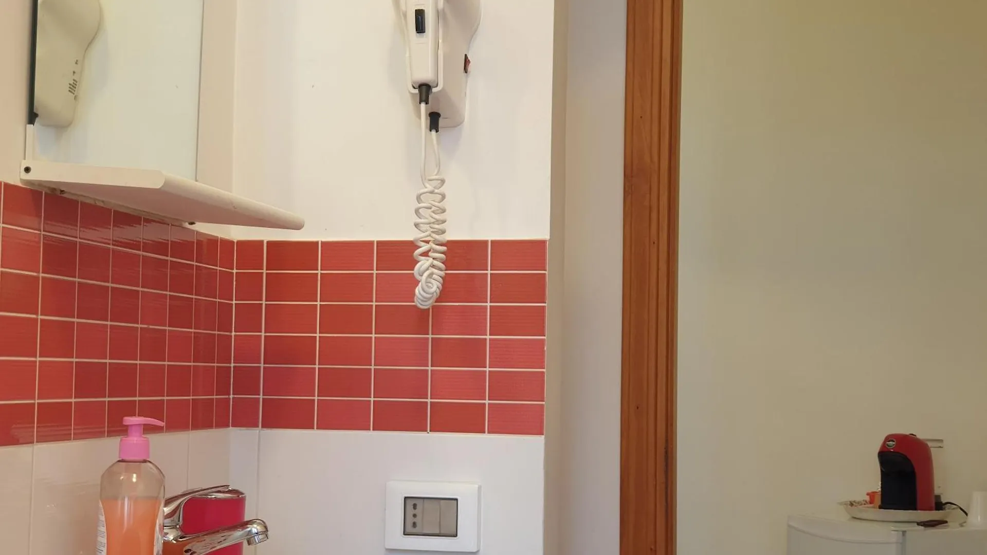 Nuova O Hotel Ragusa 0*,  Itália